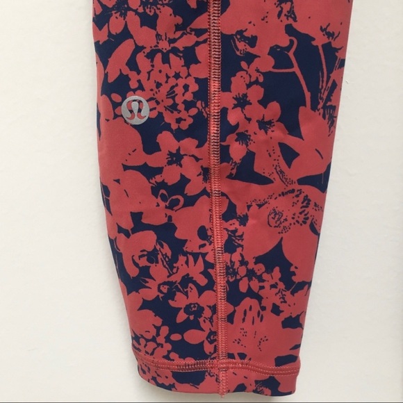 🍋Lululemon All You Do Tight 25”, Rare print, EUC - Picture 4 of 7